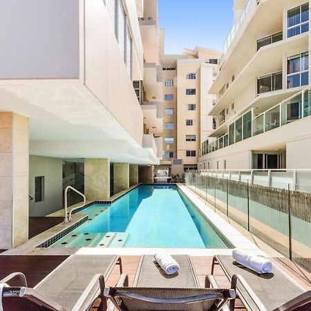 Redvue Holiday Apartments Redcliffe Esterno foto