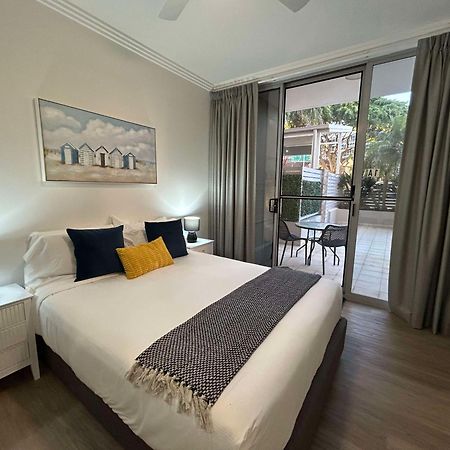 Redvue Holiday Apartments Redcliffe Esterno foto