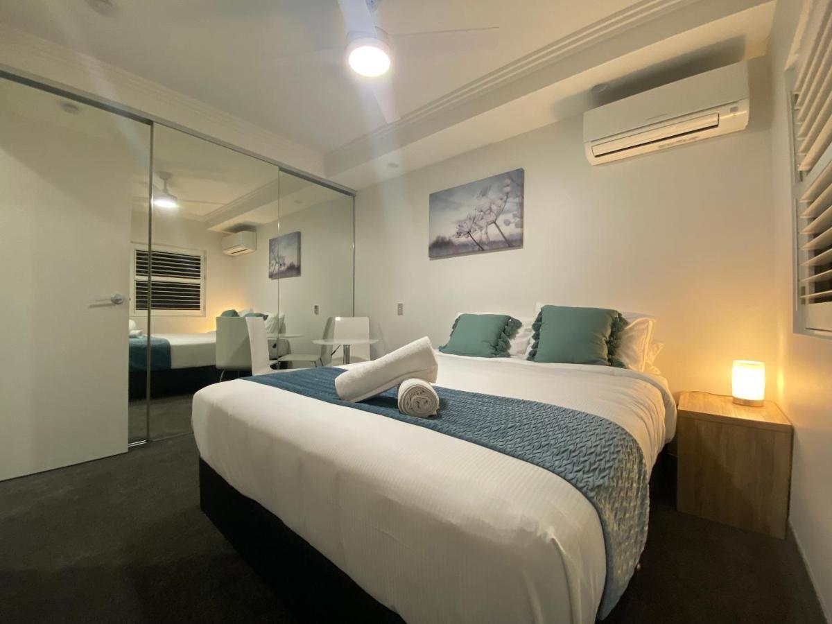 Redvue Holiday Apartments Redcliffe Esterno foto