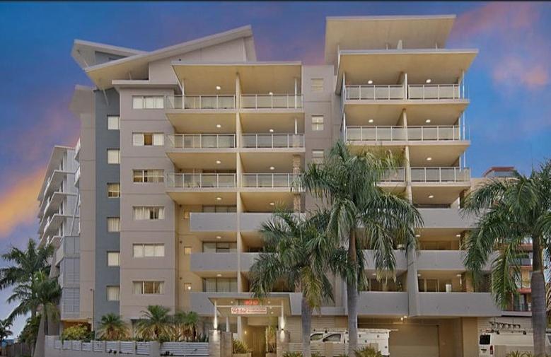 Redvue Holiday Apartments Redcliffe Esterno foto