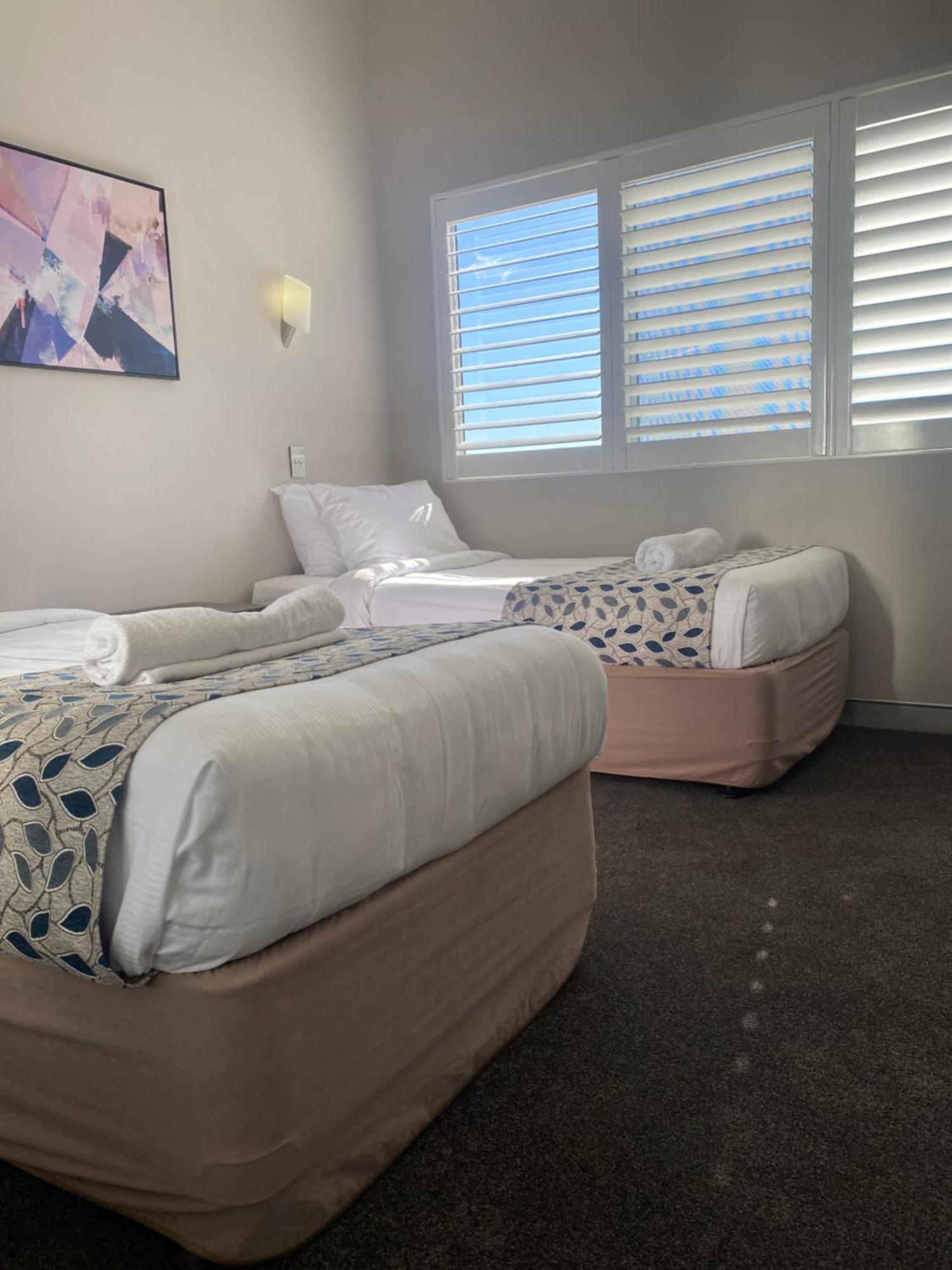 Redvue Holiday Apartments Redcliffe Esterno foto