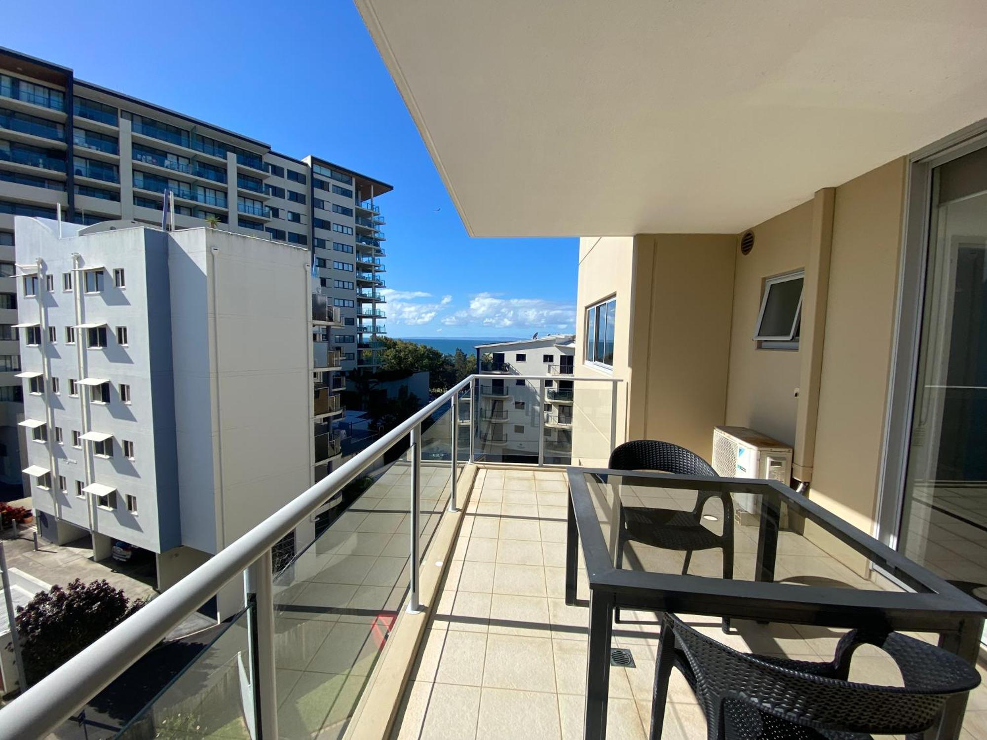Redvue Holiday Apartments Redcliffe Esterno foto