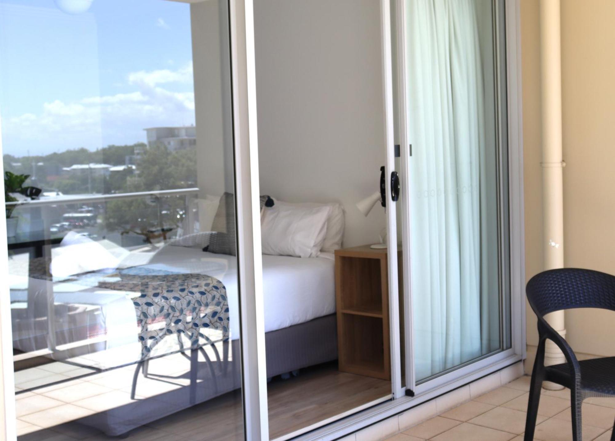 Redvue Holiday Apartments Redcliffe Esterno foto