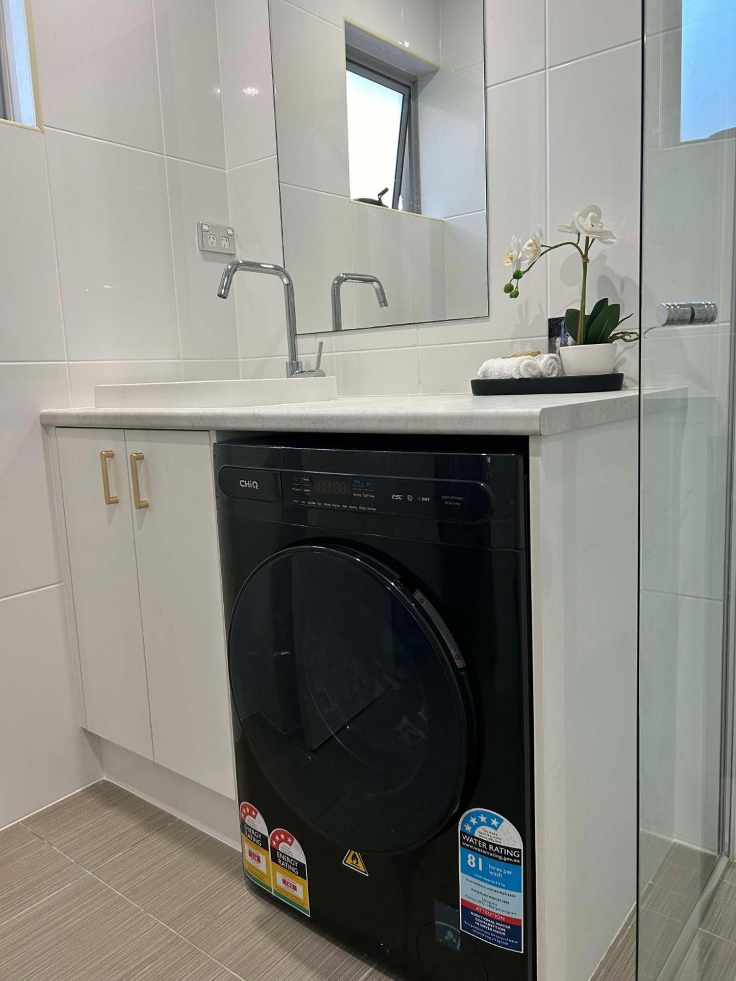 Redvue Holiday Apartments Redcliffe Esterno foto